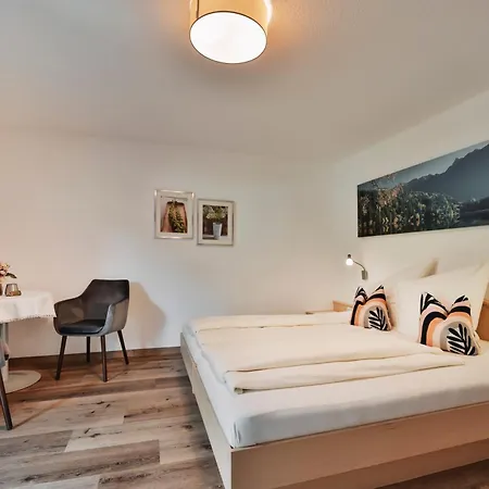 Mein Fiegl 招待所 3*